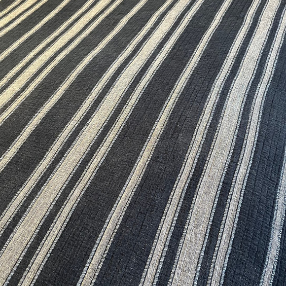 Frye Striped Navy Blue Comforter Queen Quilt 90" x 100" - Picture 8 of 9